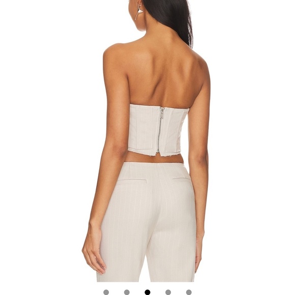 Revolve set - Picture 6 of 7